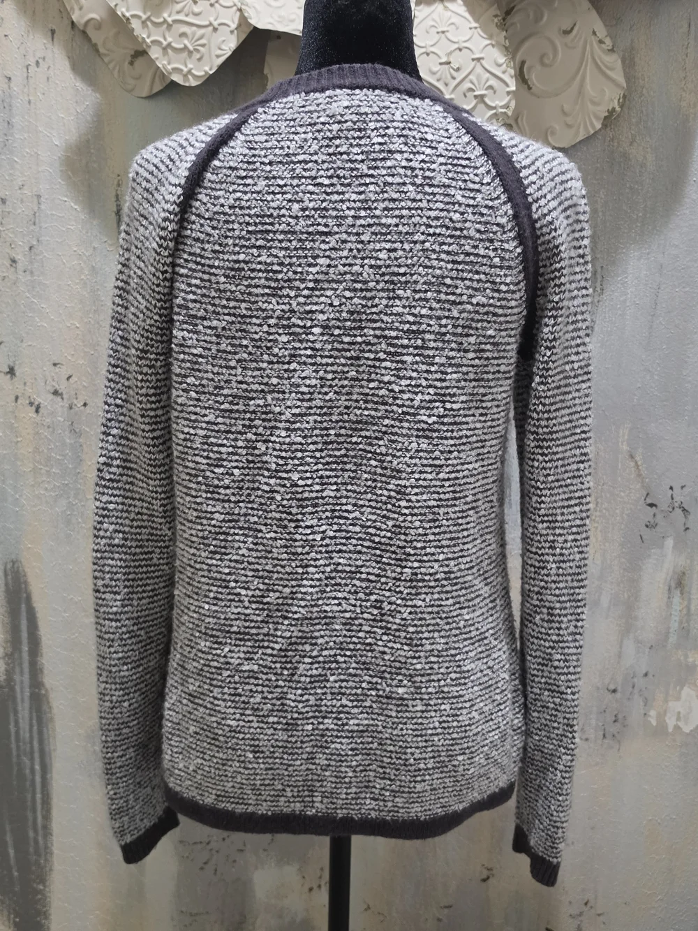 Gray Marled Crewneck Sweater - Women